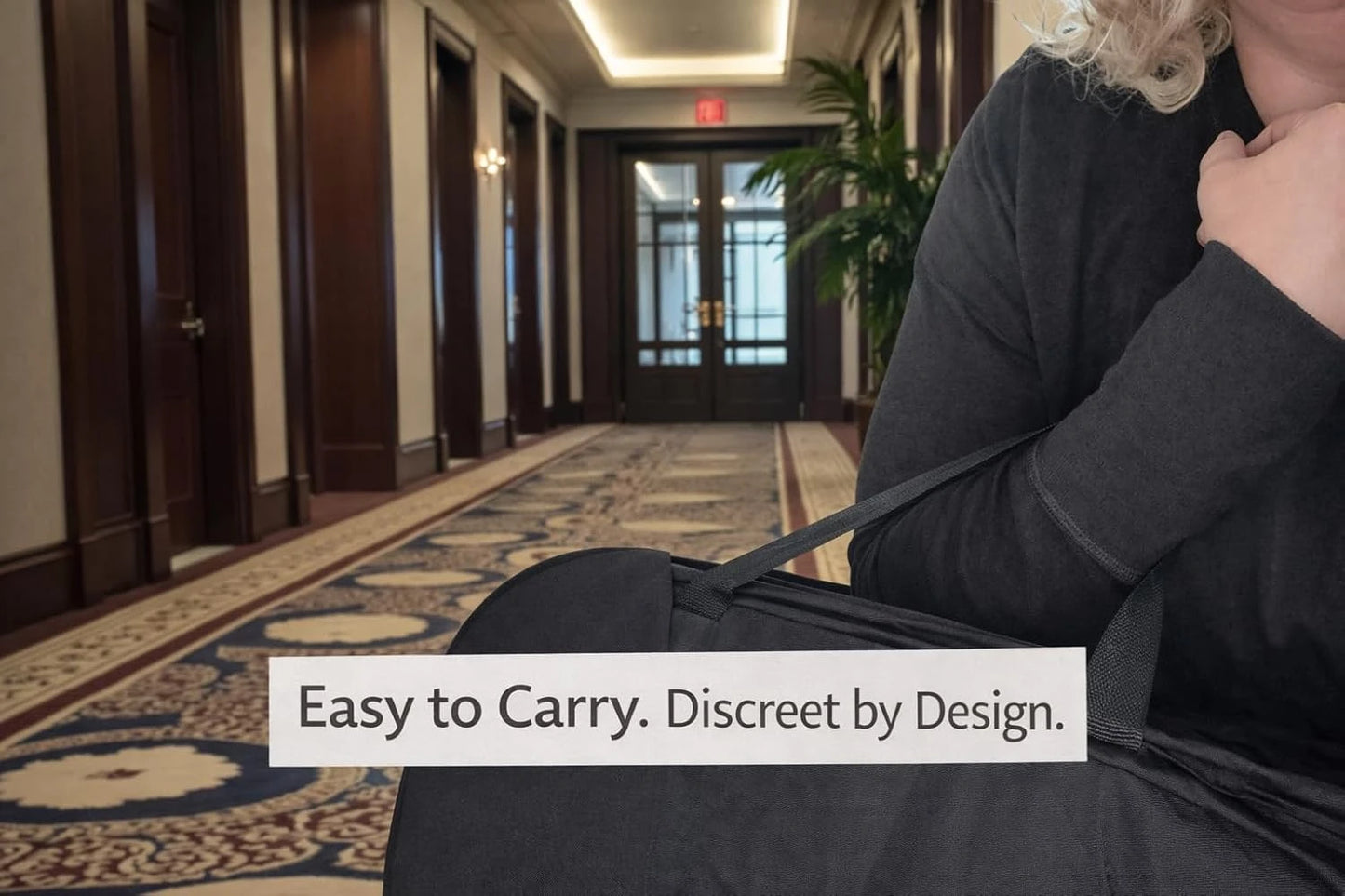 Portable laundry basket with exterior mesh pocket for organizing laundry essentials